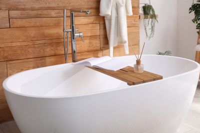 Modern Minimalist Bathtub